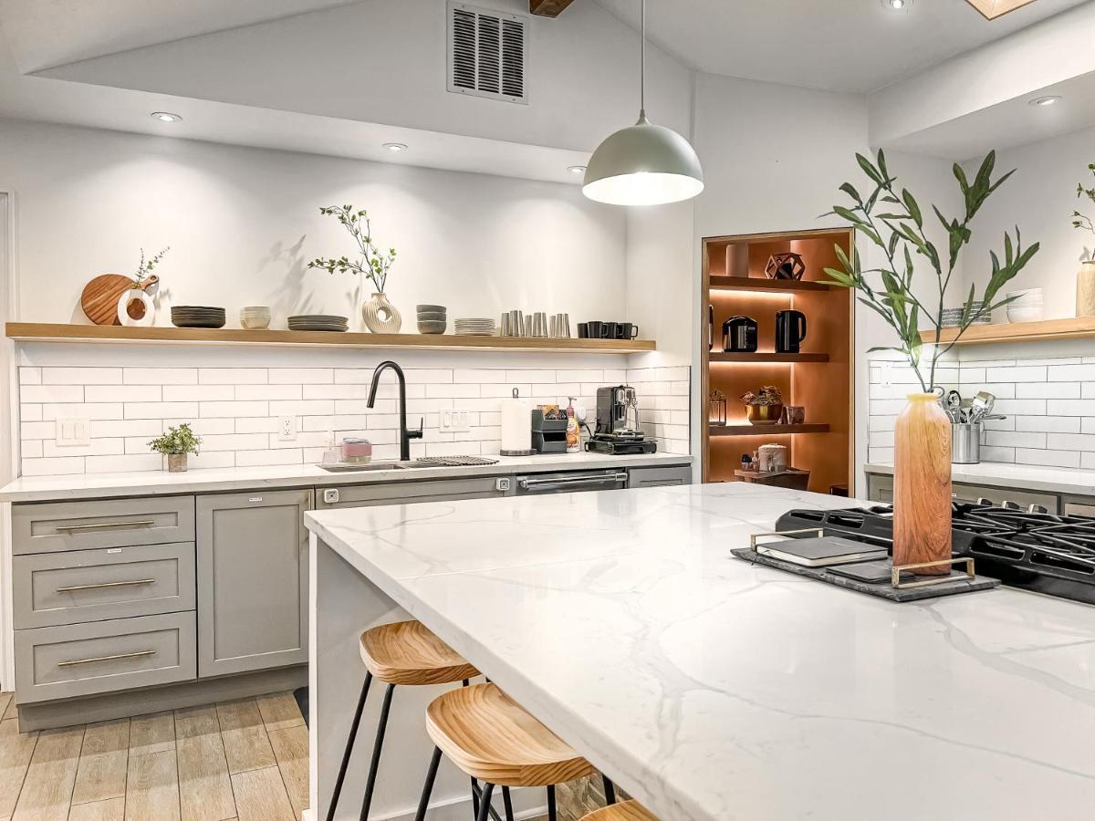 Open Airy Custom Designed Home - 2Kings - Sleeps 14 Houston Extérieur photo